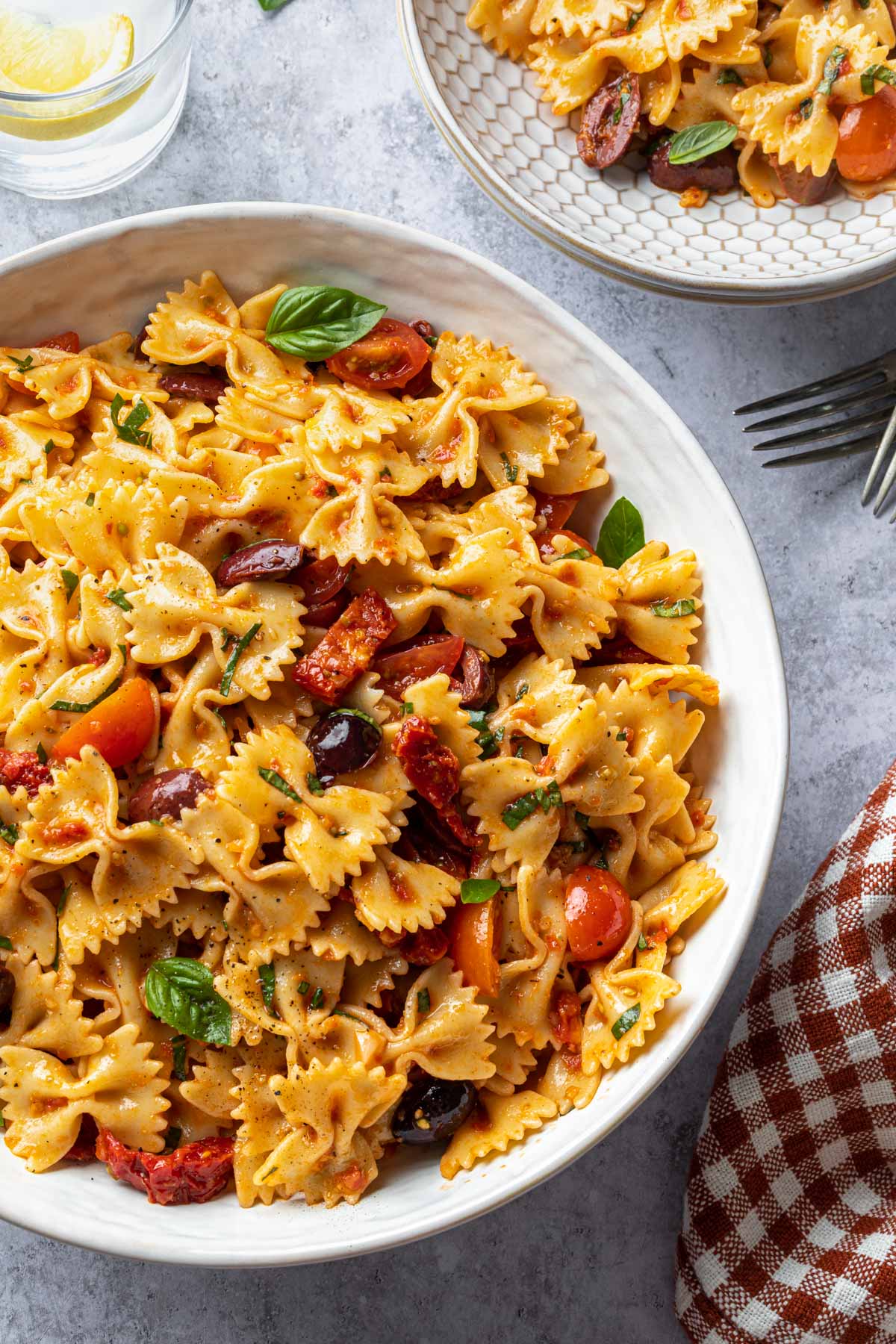 Easy Sun-Dried Tomato Pasta Salad: Make-Ahead Tips & Dressing Secrets